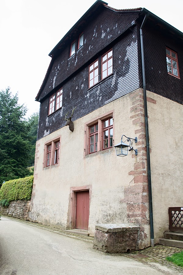 old house to the right side of Castle Mespelbrunn