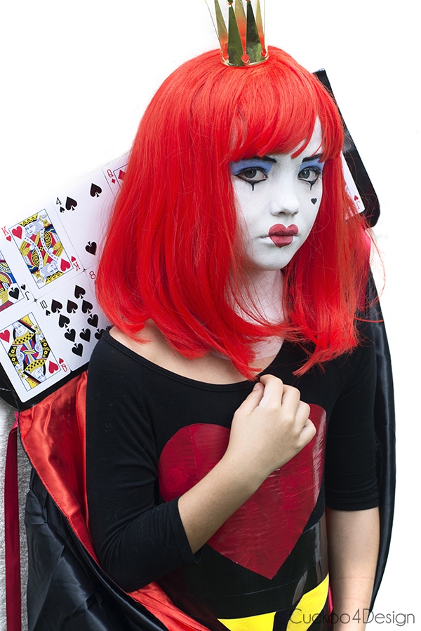 little girl in queen of hearts costume diy
