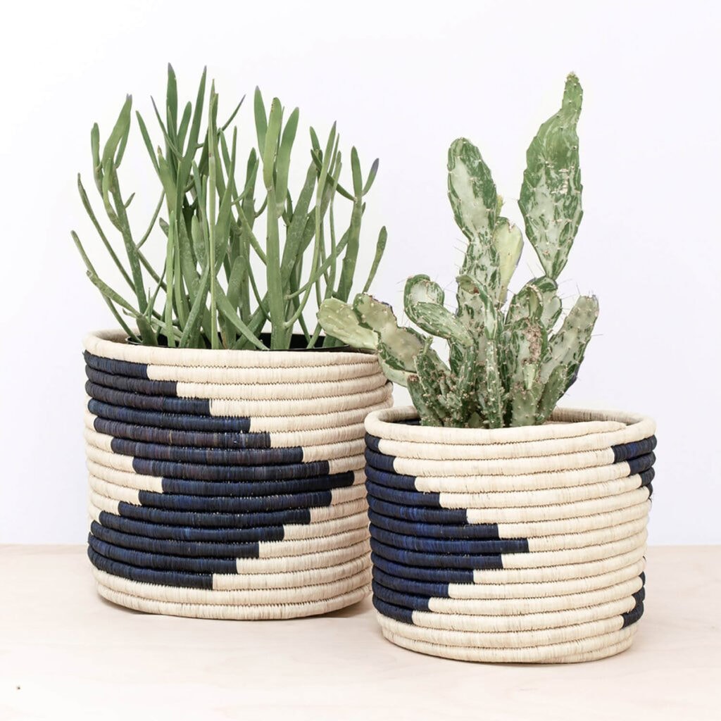 Easy DIY Macrame Basket Using Only Two Knots - Cuckoo4Design