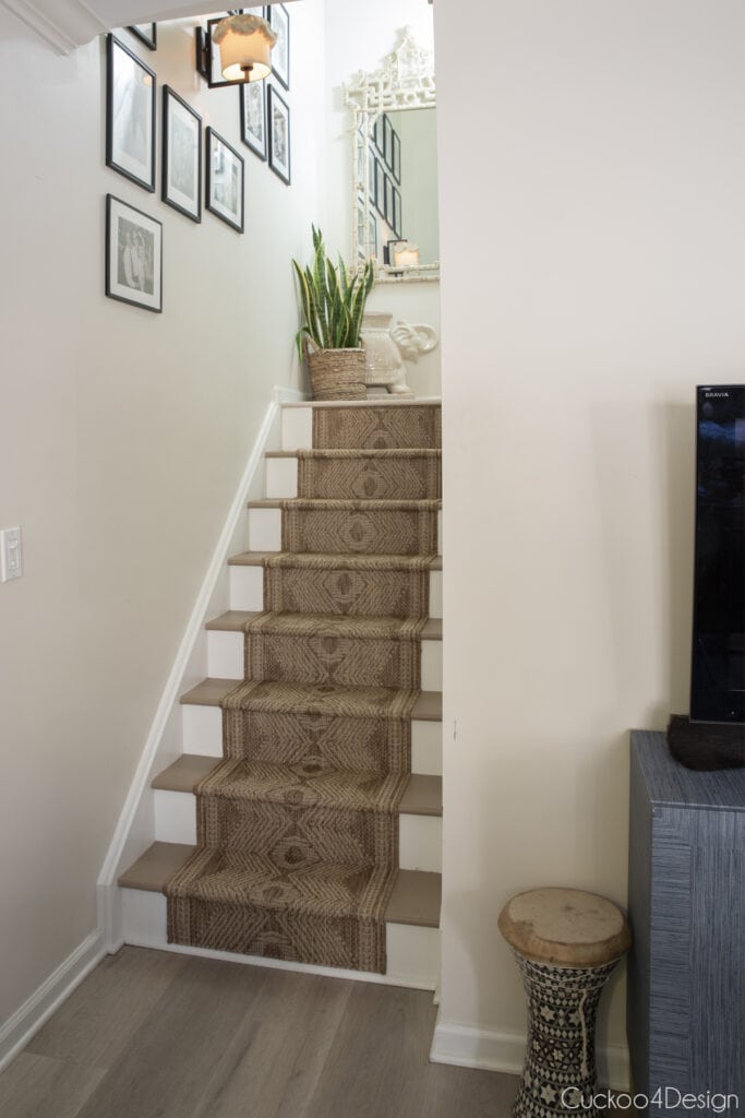 How to install a carpet runner on stairs - Cuckoo4Design