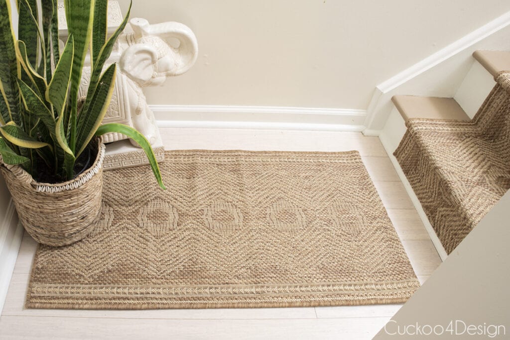 How to install a carpet runner on stairs - Cuckoo4Design