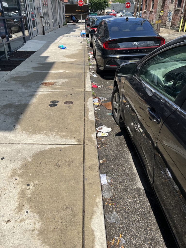 trashy road in Philadelphia