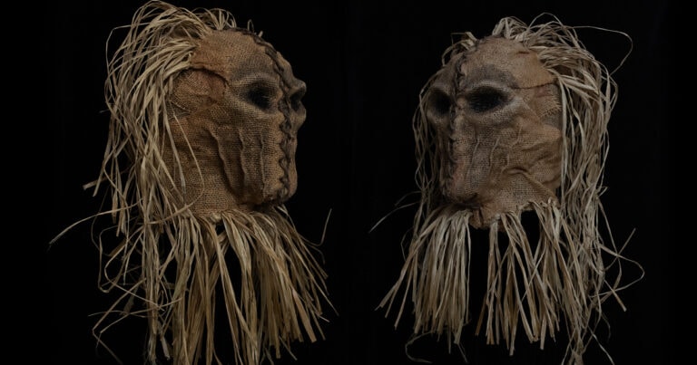 how to make a scarecrow mask with burlap